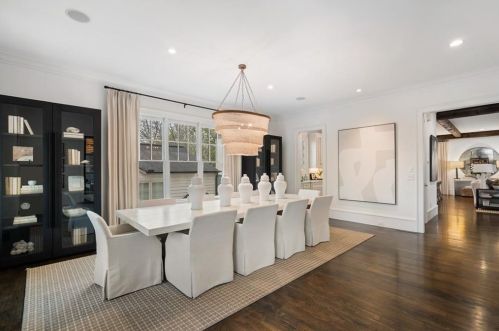 2652 Forrest Way, Atlanta GA  30305-3770 exterior