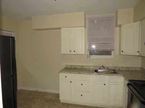 307 Lenox Ave, Pittsburgh PA  15221-4321 exterior