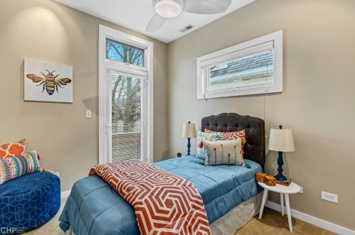 1506 Wolfram St, Chicago IL 60657-4017 exterior