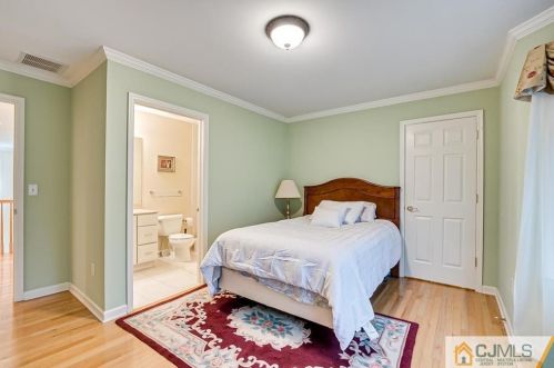 15 10 Eyck Pl, Edison NJ 08820-3223 exterior