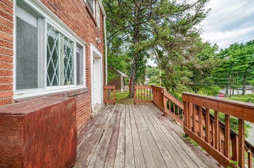 127 Richland Dr, Pittsburgh PA 15235-4413 exterior