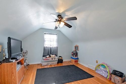 631 Corbin St, Pittsburgh PA 15122-2003 exterior