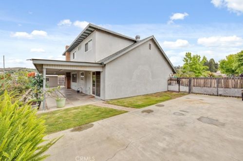 298 Buttonwood Dr, Brea CA 92821-3526 exterior