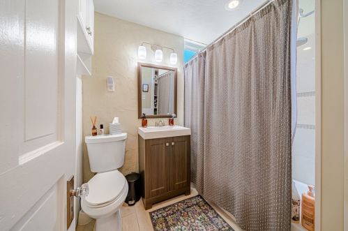 720 Mifflin Ave, Pittsburgh PA 15221-3438 exterior