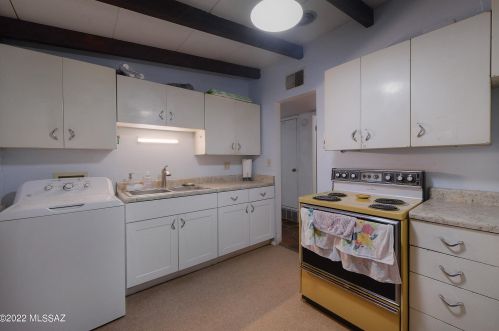 5656 Calle Aurora, Tucson AZ  85711-6617 exterior