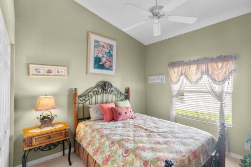 324 Breezy Point Loop, Fort Pierce FL  34986-2669 exterior