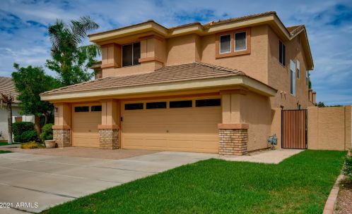 770 Nantucket St, Chandler, AZ 85225-5386