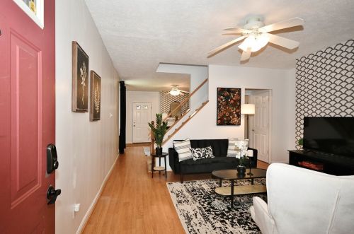 2609 Patterson St, Pittsburgh PA  15203-2724 exterior