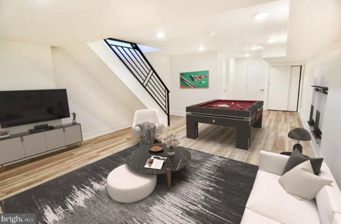 400 Daly St, Philadelphia PA 19148-5702 exterior