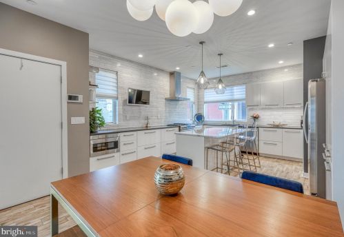 1112 17 St, Philadelphia PA 19146-4717 exterior