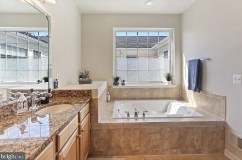 3732 Mary Evelyn Way, Alexandria VA 22309-8226 exterior