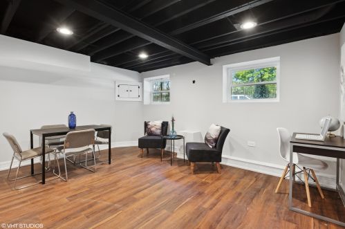 4647 Lawler Ave, Chicago IL  60638-2009 exterior