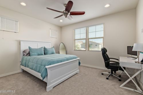 2052 Lantana Dr, Chandler AZ  85286-2170 exterior