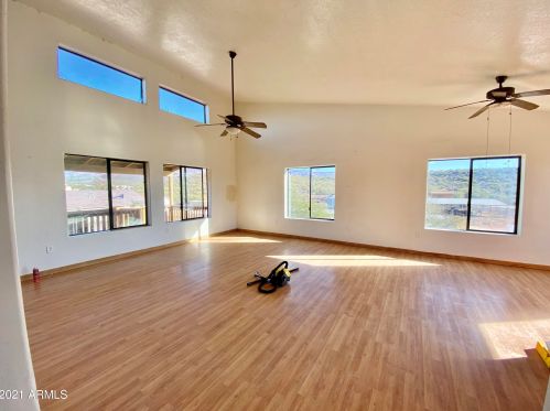 48017 7th Ave, Phoenix AZ 85007-1705 exterior