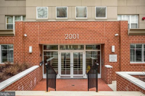 2001 12th St, Washington DC 20009-4574 exterior