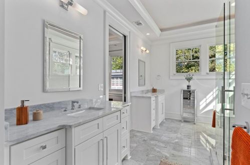 467 Burlington Rd, Atlanta GA 30307-1106 exterior