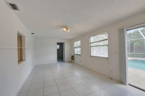 1312 7 St, Boynton Beach FL 33426-2924 exterior