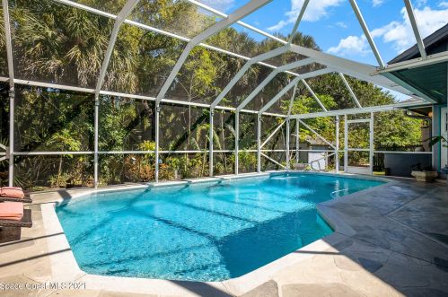 234 Lk Shr Dr, Merritt Island FL 32953-7960 exterior