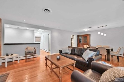 46 Mellon Ln, Tenafly NJ  07670-1952 exterior