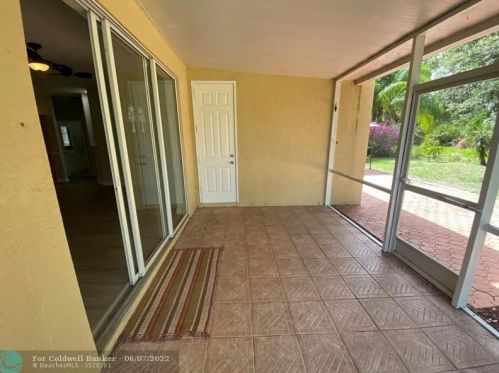 2341 Gillette Ave, Fort Pierce FL  34952-7433 exterior