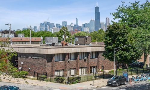 2007 Cullerton St, Chicago IL  60608-2620 exterior