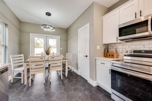 4547 Corregidor St, Dallas TX 75216-5015 exterior