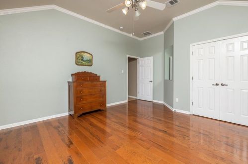 385 Mystic Pkwy, Spring Branch TX 78070-5267 exterior