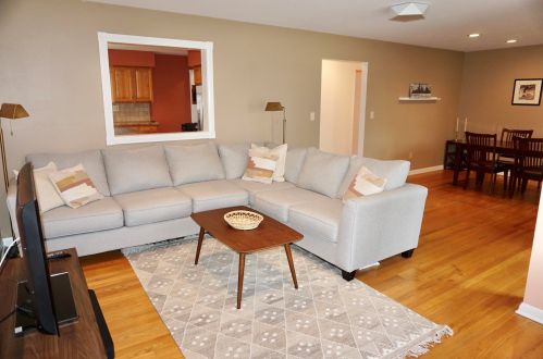 3773 68th St, Milwaukee WI  53220-1828 exterior