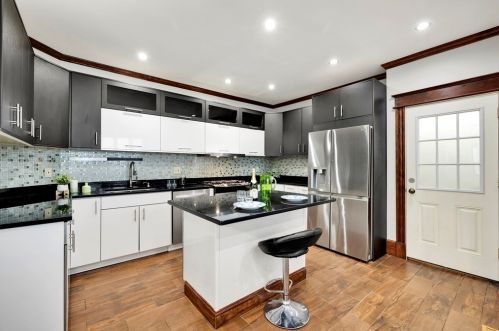 78 Hbr Vw St, Boston MA exterior