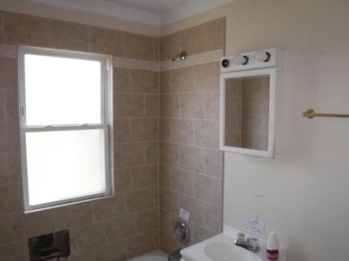 14211 Clark St, Chicago IL 60827-2509 exterior