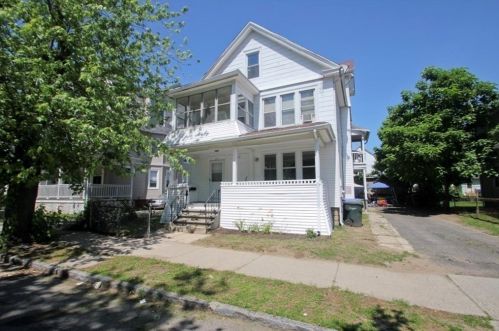 229 College St, Springfield MA 01109-4404 exterior