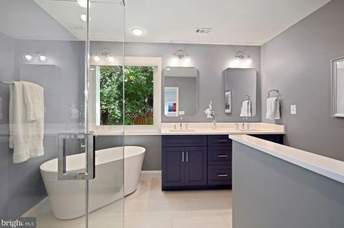 6543 Chesterfield Ave, Mc Lean VA  22101-5231 exterior