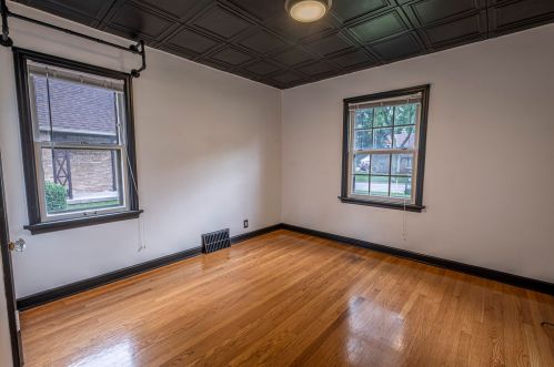 4088 Glenway St, Milwaukee WI 53222-1115 exterior