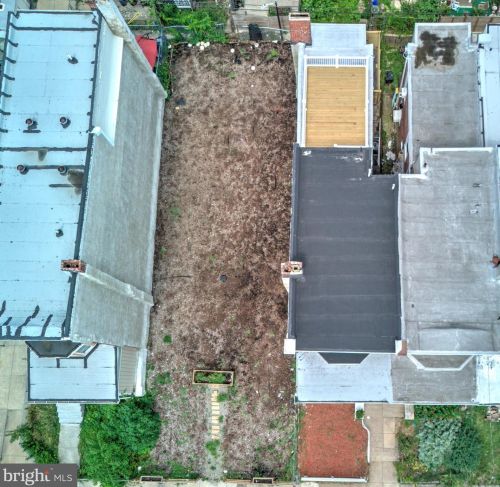 1107 52 St, Philadelphia PA 19143-4217 exterior