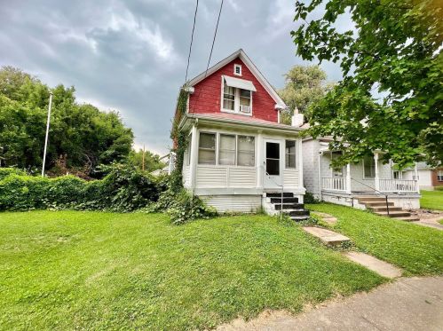 6643 Chamberlain Ave, Saint Louis, MO 63130-2636