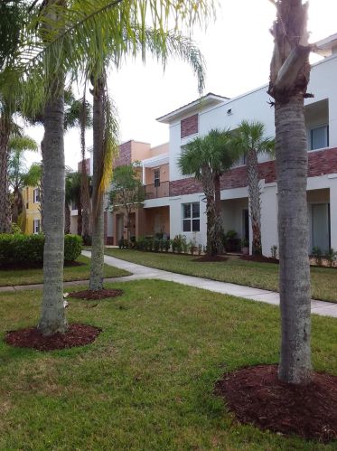 10400 Stephanie Way, Fort Pierce FL 34987-1971 exterior