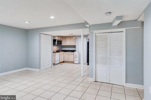 724 Beall Ave, Rockville MD  20850-2107 exterior