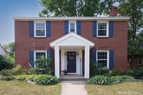 3916 Edgewood St, Wyoming, MI