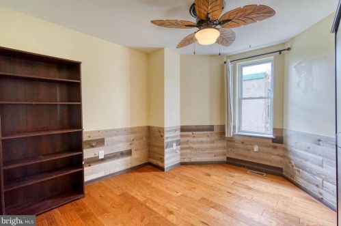 1340 18 St, Philadelphia PA 19146-4743 exterior