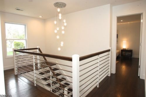 15 Carlton Dr, Montclair NJ  07043-2603 exterior