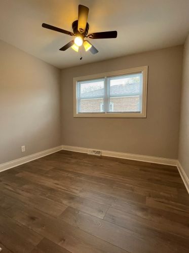 429 Jefferson St, Dolton IL 60419-1127 exterior