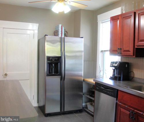 20 Ormond Ave, Camden NJ 08107-1216 exterior