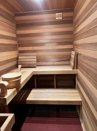 11 Hbr Blf Ln, Norwalk CT 06853-1544 exterior