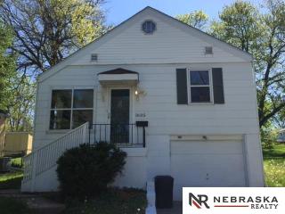 1605 66th St, Omaha NE  68104-4610 exterior