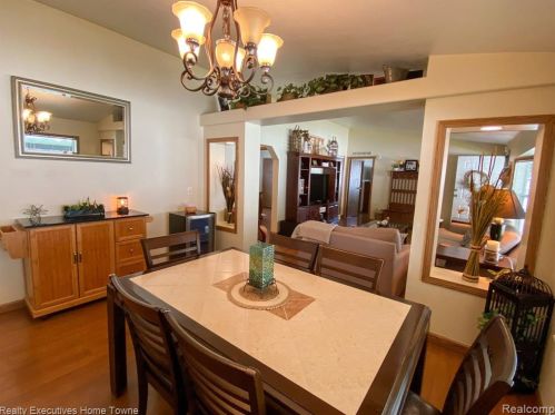 45778 Bonaventure Dr, Macomb Township MI 48044-6021 exterior