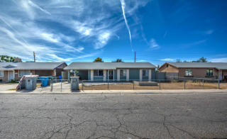 3614 64th Dr, Phoenix AZ  85033-4511 exterior