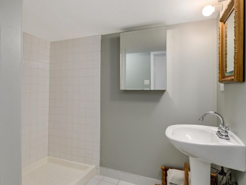 541 Arlington Pl, Chicago IL 60614-5916 exterior