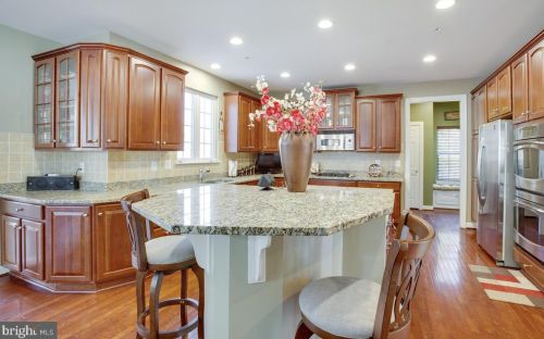 16803 Blue Indigo Ct, Accokeek MD 20607-3484 exterior