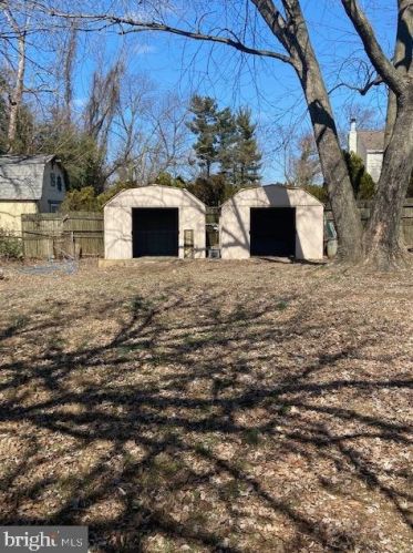 2201 Andover Rd, Riverton NJ 08077-3509 exterior