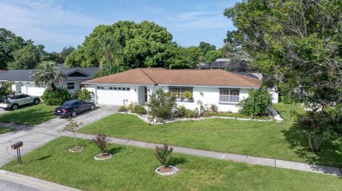514 Spring Oaks Blvd, Altamonte Springs, FL 32714-2315